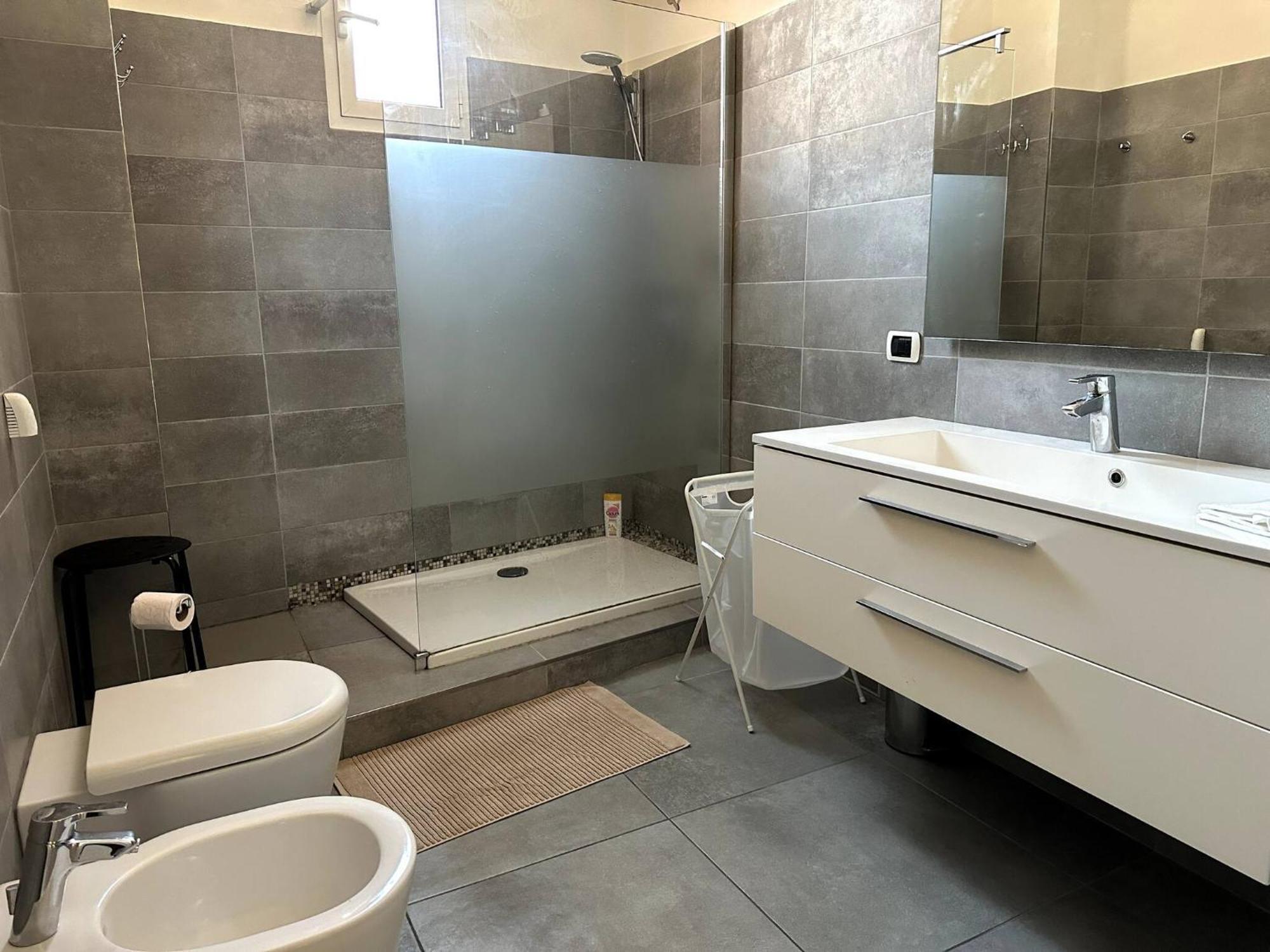 Beau 3 Pieces Vue Mer Menton Exterior foto