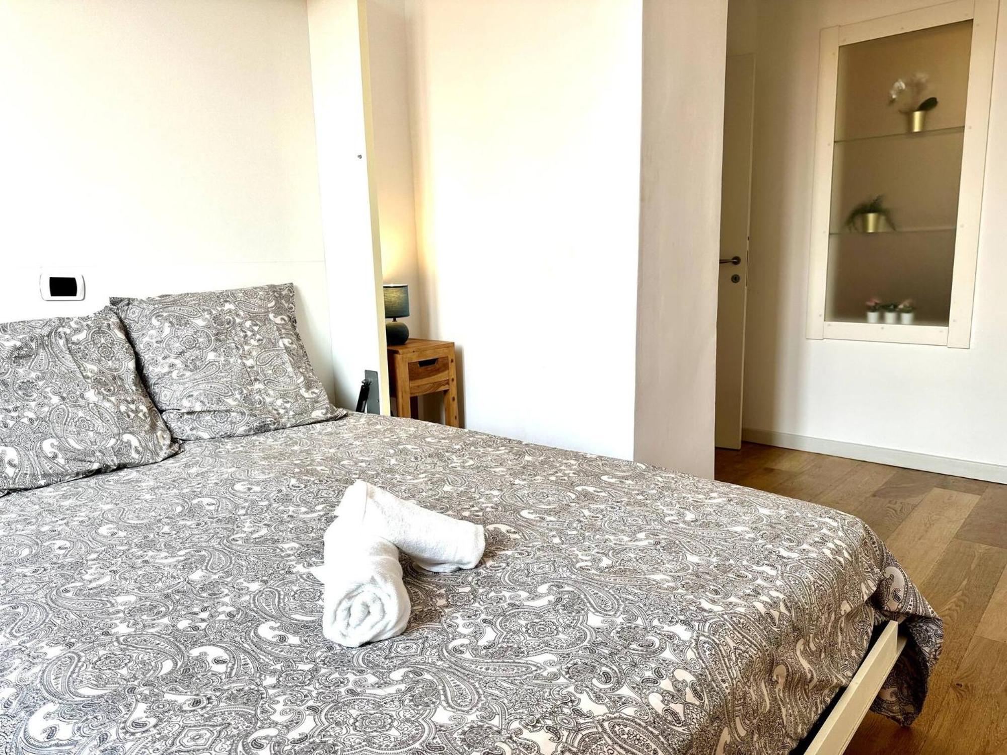Beau 3 Pieces Vue Mer Menton Exterior foto